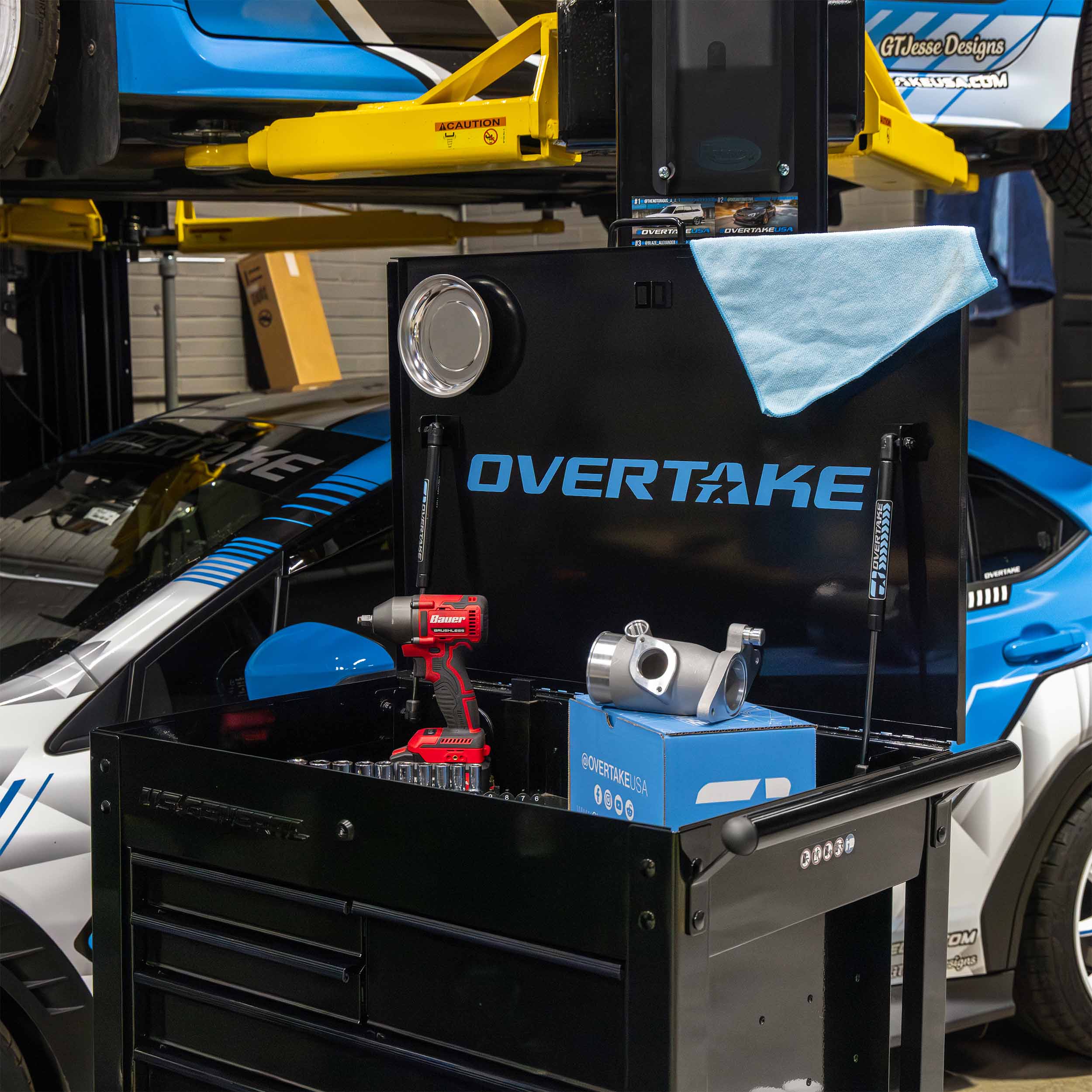 #color_22in OVERTAKE Blue